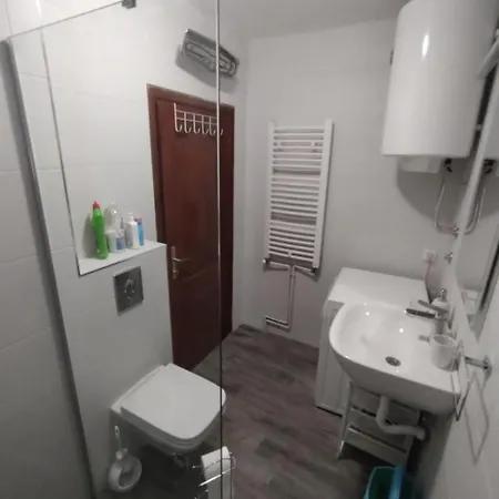 Plavi Airport Belgrado