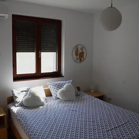 Plavi Airport Apartamento Belgrado