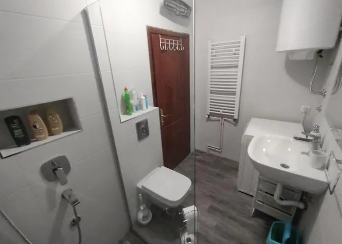 Plavi Airport Apartamento *