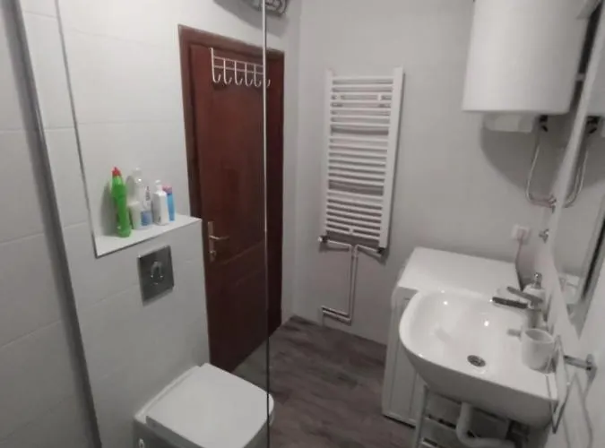 Plavi Airport Belgrado